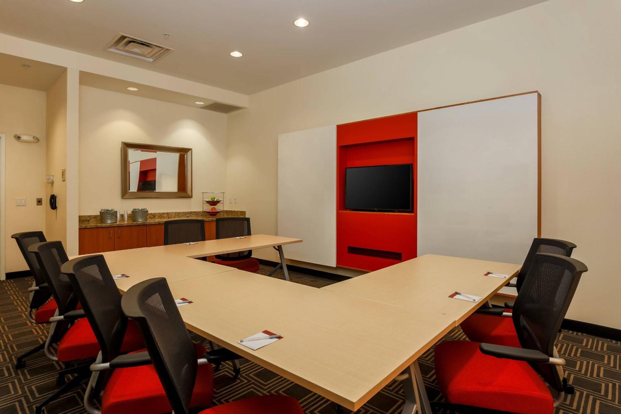 Towneplace Suites By Marriott Cheyenne Southwest/Downtown Area Esterno foto