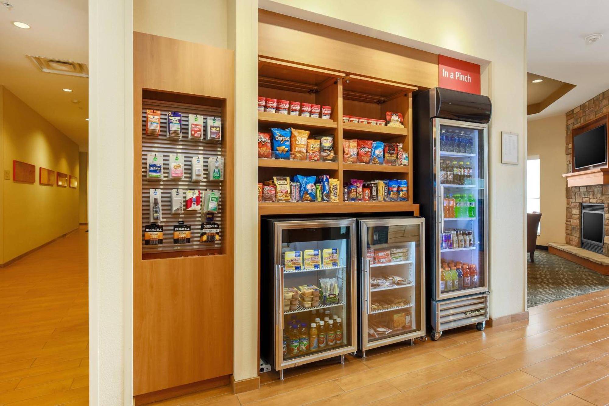 Towneplace Suites By Marriott Cheyenne Southwest/Downtown Area Esterno foto